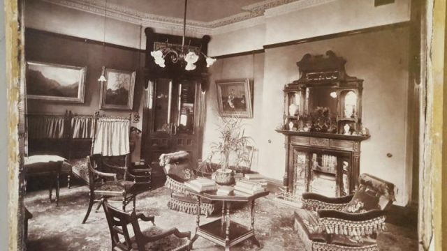 armfields-sitting-room-2-publicity-photo-mss-1035_2_1